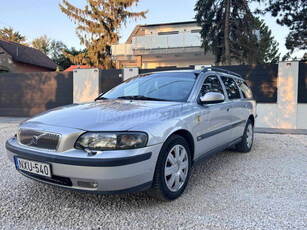 VOLVO V70 2.4 T (Automata)