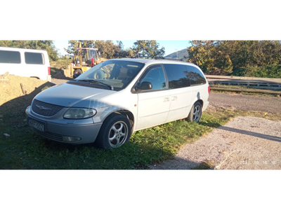 CHRYSLER GRAND VOYAGER 2.5 CRD SE (7 személyes )