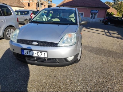 FORD FIESTA 1.4 TDCi Ambiente ROZSDAMENTES. MŰKÖDŐ KLÍMA. 19 HÓNAP MŰSZAKI . AZONNAL VIHETŐ.CSALÓDÁS MENTES AU