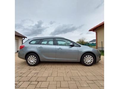 OPEL ASTRA J 1.4 T Enjoy