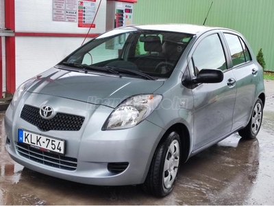 TOYOTA YARIS 1.3 Terra