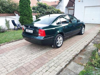 VOLKSWAGEN PASSAT V 1.6 Comfortline