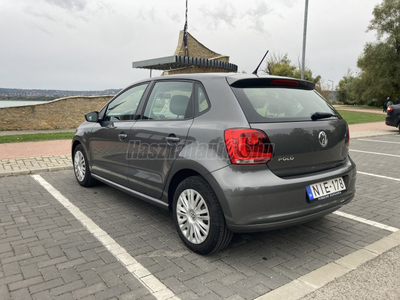 VOLKSWAGEN POLO V 1.2 70 Trendline 80 000 Km