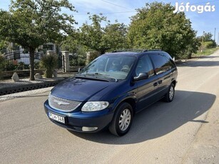 Chrysler Voyager 2.5 CRD SE (7 személyes ) Fris...