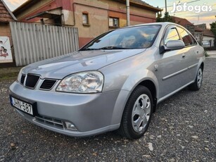 Daewoo Nubira 1.6 SX Makulátlan. klíma. tolatór...