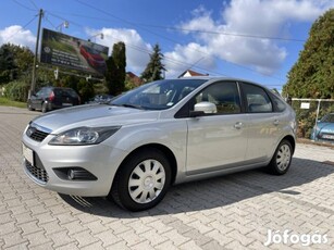 Ford Focus 1.6 Titanium Digitklíma! Vonóhorog!...