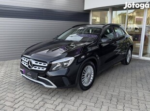 Mercedes-Benz GLA 200 7G-DCT Garanciával!