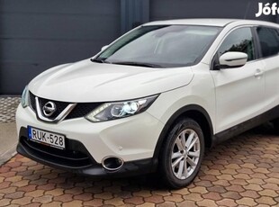 Nissan Qashqai 1.5 dCi Tekna Hibáltan Állapot....