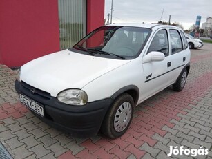 Opel Corsa B 1.4 Swing