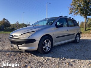 Peugeot 206 1.4 HDi Trendy Plus vonóhorog.klima!