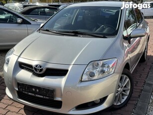 Toyota Auris 1.6 135.000 KM!!! Toyota Márkaszer...