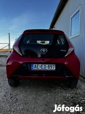 Toyota Aygo 1.0 x-play X Play-Style -Conectivit...