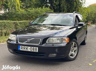 Volvo V70 2.4 D Momentum Szép Allapotban. Manuál 6