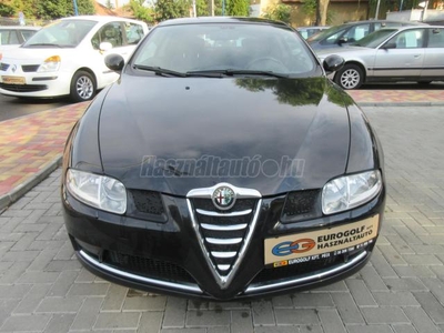 ALFA ROMEO GT 2.0 JTS Distinctive (Házhozszállítással)