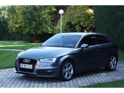 AUDI A3 1.6 TDI ultra Attraction Sáv/Táv tartó! Fekete belső! Audiban szervizelt! Magas felszereltség! Olvass!