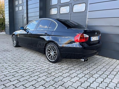 BMW 325i SZERVIZELT / MANUÁLIS / SPORT PAKET / XENON / ÜLÉSFŰTÉS