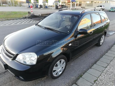 CHEVROLET LACETTI SW 1.6 16V Platinum