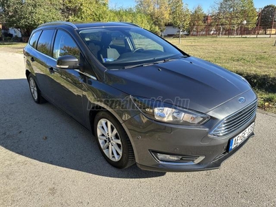 FORD FOCUS 1.0 EcoBoost Titanium S S Végig Vez Szvk.Nagy Navi.Beparkol.Keyless.Ül Fűtés.Digit Klima.Kitűnő.Cserélhető