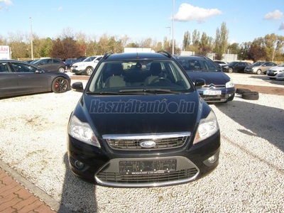 FORD FOCUS 1.6 Ghia