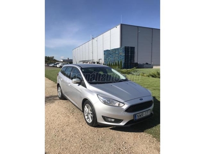 FORD FOCUS 1.6 Ti-VCT Technology Powershift DYB