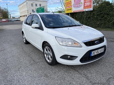 FORD FOCUS 1.6 Ti-VCT Trend