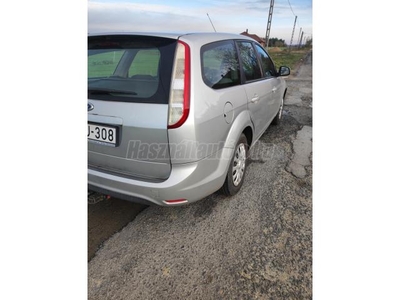 FORD FOCUS 1.6 Trend