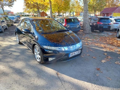 HONDA CIVIC 2.2 CTDi Sport KITŰNŐ ÁLLAPOT-LESZERVÍZELVE!!!