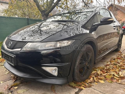 HONDA CIVIC 2.2 CTDi Type-S D.KLÍMA - ÜLÉSFŰTÉS - TEMPOMAT