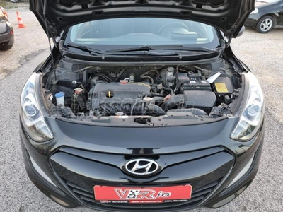 HYUNDAI I30 1.4i Comfort 3 ÉV garanciával .0 ft önerőtől hitelre is . garanciával . ingyenes szervízekkel