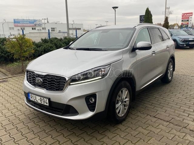 KIA SORENTO 2.2 CRDI LX Plus (Automata) [7 személy]