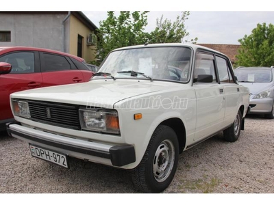 LADA 2105 VAZ