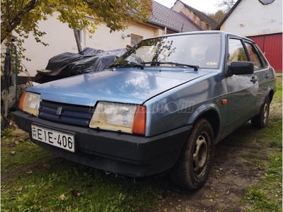 LADA SAMARA 1500