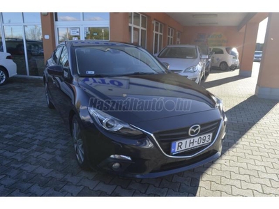 MAZDA 3 Sport 2.2 D Revolution JÓL FELSZERELT ! ÖNERŐ NÉLKÜL ELVIHETŐ !