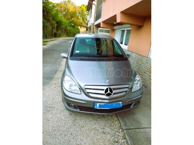 MERCEDES-BENZ B 150 Autotronic