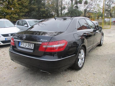 MERCEDES-BENZ E 350 CDI 4Matic BlueEFFICIENCY Avantgarde (Automata) Napfénytető