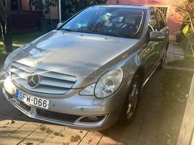 MERCEDES-BENZ R 320 CDI 4Matic (Automata) (6 személyes ) R