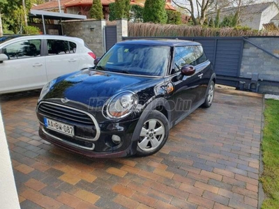 MINI COOPER 1.5