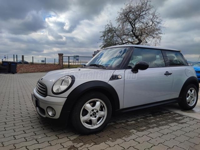 MINI MINI ONE 1.4