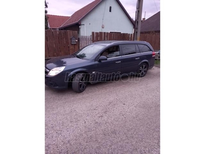 OPEL VECTRA C Caravan 1.9 CDTI Elegance