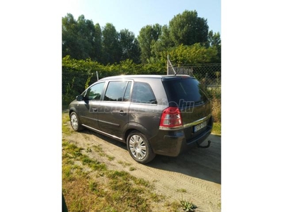 OPEL ZAFIRA B 1.7 CDTI Essentia