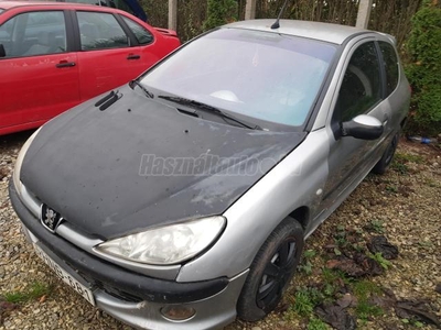 PEUGEOT 206 1.6 Roland Garros