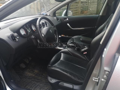 PEUGEOT 308 SW 2.0 HDi Premium