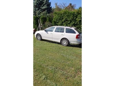 SKODA OCTAVIA 1.6 Ambition