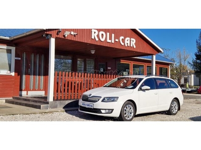 SKODA OCTAVIA Combi 1.4 TSI Ambition M.O-i el. szervizfüzet