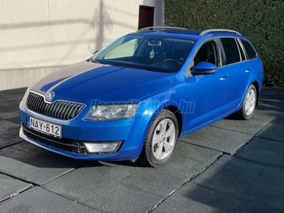 SKODA OCTAVIA Combi 1.6 CR TDI Ambition Megkímélt állapot