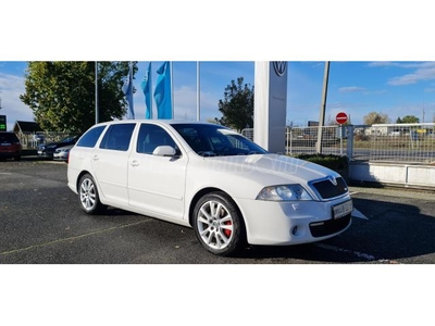 SKODA OCTAVIA Combi RS 2.0 TDI DSG MAGYAR/2.TULAJ/GARANTÁLT KM