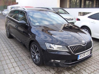 SKODA SUPERB Combi 2.0 TDi SCR L&K DSG.Full Extra. Szép Esztétikai és Kiváló Műszaki Állapot Navigáció. Digit Klíma