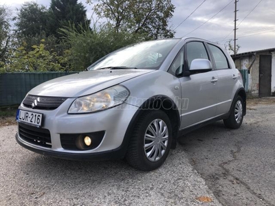 SUZUKI SX4 1.5 GLX AC KLÍMÁS.ABS.LÉGZSÁKOK.ÜLÉS-FŰTÉS.VONÓHOROG.JÓ ÁLLAPOTBAN !!