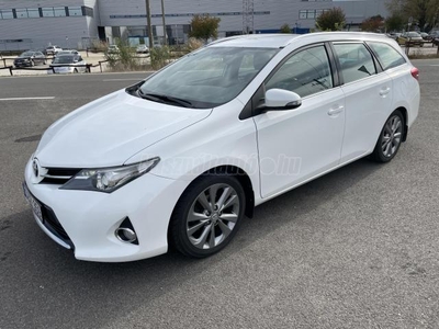 TOYOTA AURIS Touring Sports 1.6 Limited Mo.-i. DIGIT KLÍMA. VONÓHOROG. AZONNAL VIHETŐ!