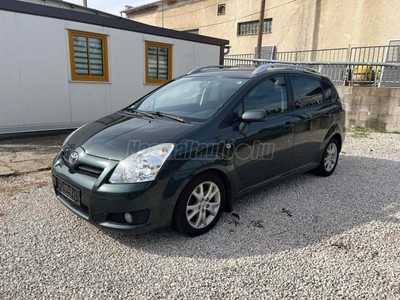 TOYOTA COROLLA VERSO 2.2 D-4D Linea Sol